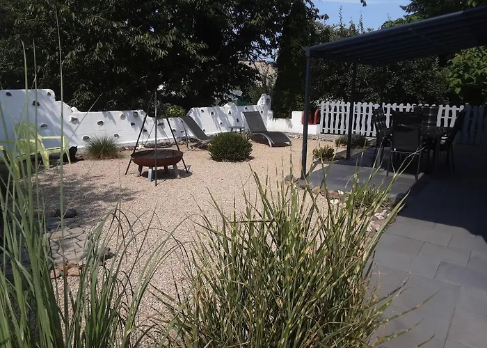 Holiday home Am Apfelbaum Andernach