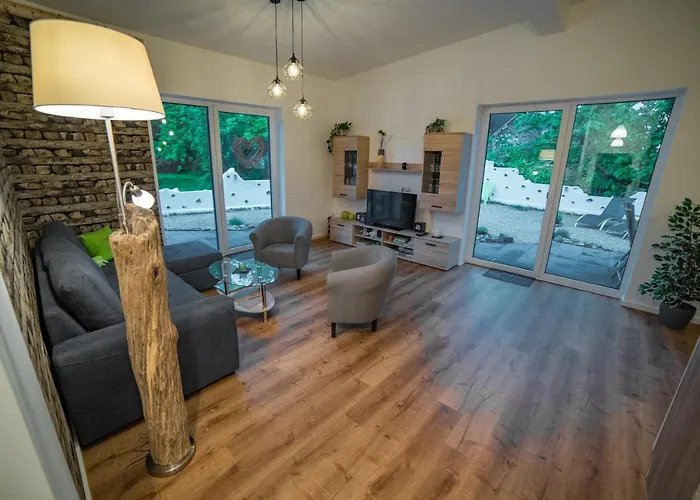 Am Apfelbaum Andernach