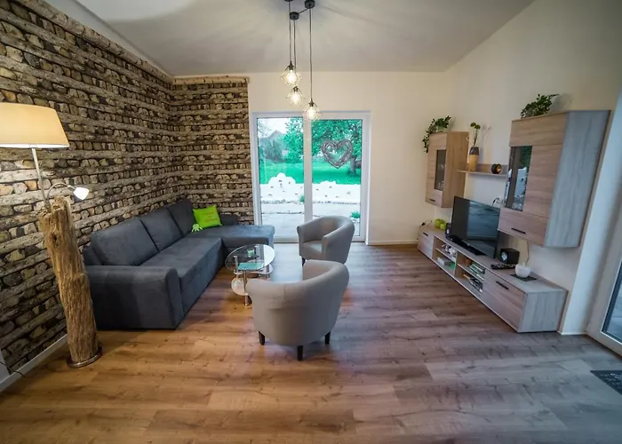 Holiday home Am Apfelbaum